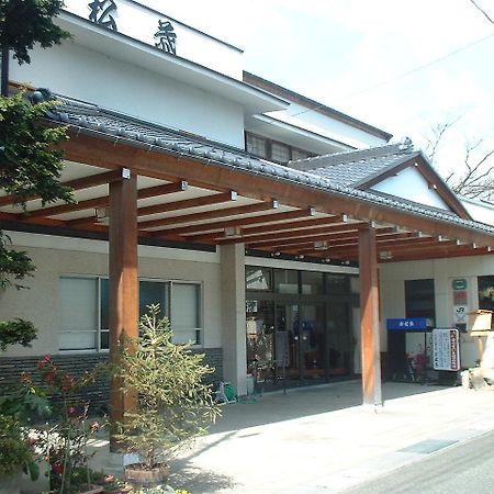 Shin-Matsuba Ryokan Fukushima  Luaran gambar